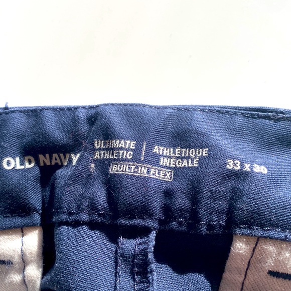 Old navy khakis 33x30 - Picture 3 of 3